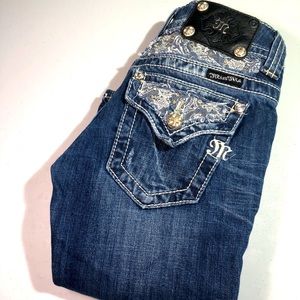 * MISS ME PREMIUM VINTAGE BOOT JEANS 25x33 LACE & CRYSTAL 💎